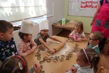 Pieczenie pierniczków